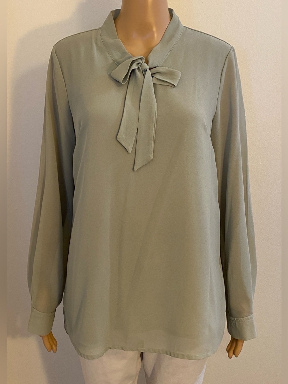 Women Acevog Hi-Low Long Sleeve Pullover Blouse Double Lined Front w/ Front Tie